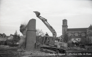 la cheminée de la scierie Bretesché